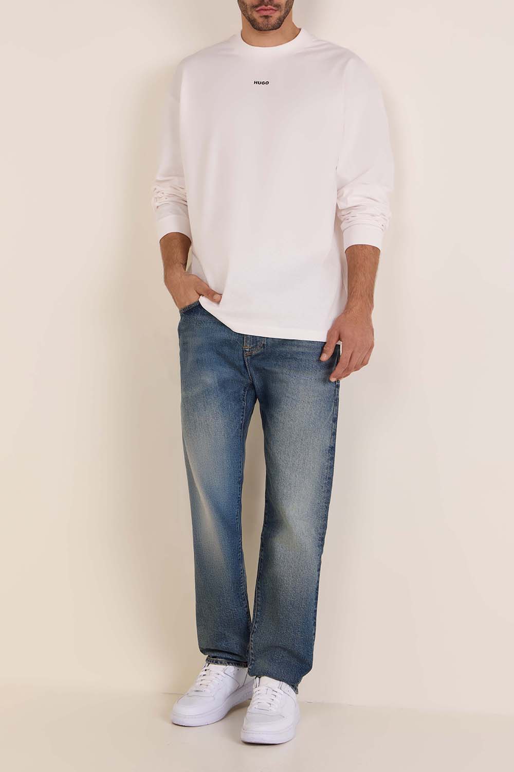 חולצת טי עם שרוול ארוך